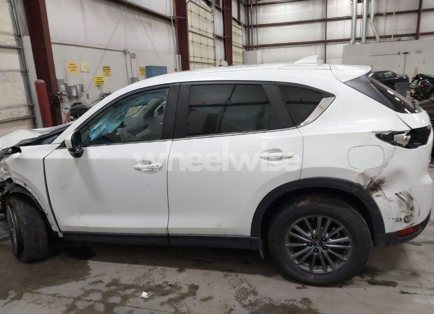Photo 13 of 2017 Mazda Cx-5 TOURING (VIN JM3KFBCLXH0147843)