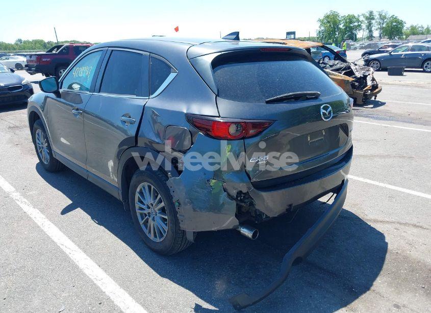 Photo 3 of 2017 Mazda Cx-5 TOURING (VIN JM3KFBCLXH0216126)