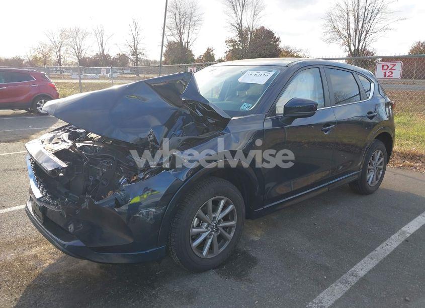 Photo 2 of 2024 Mazda Cx-5 2.5 S PREFERRED (VIN JM3KFBCLXR0410950)