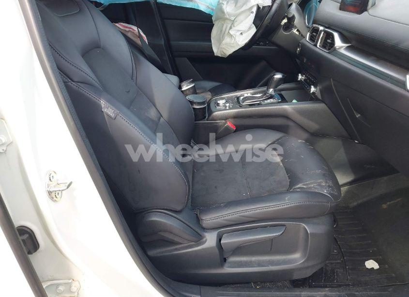 Photo 5 of 2019 Mazda Cx-5 TOURING (VIN JM3KFBCM0K0683393)