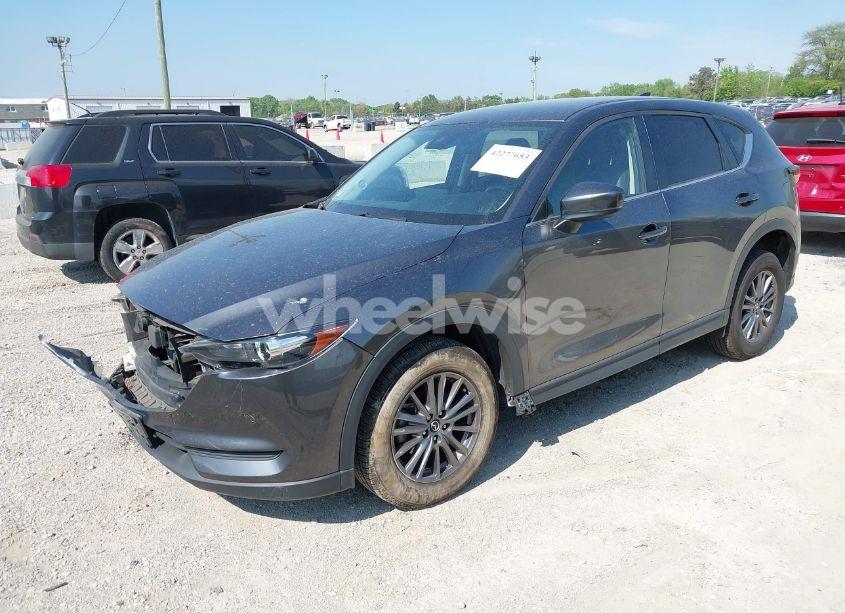 Photo 2 of 2021 Mazda Cx-5 TOURING (VIN JM3KFBCM0M1307709)