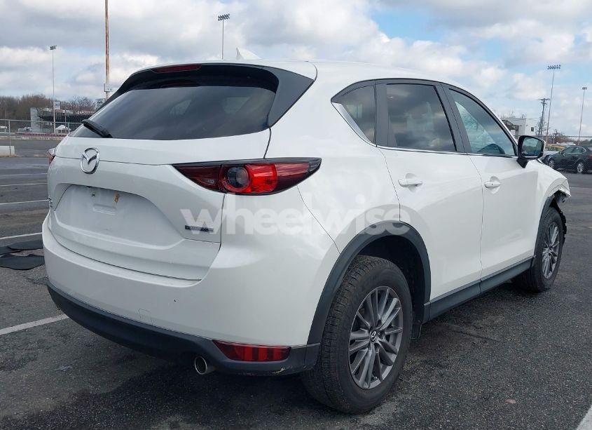 Photo 4 of 2021 Mazda Cx-5 TOURING (VIN JM3KFBCM0M1316345)