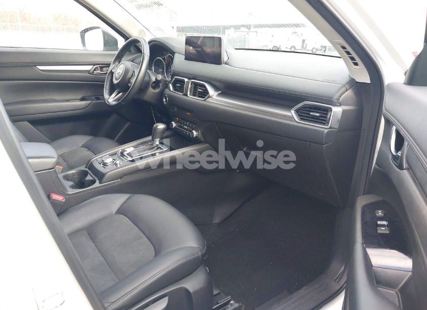 Photo 5 of 2021 Mazda Cx-5 TOURING (VIN JM3KFBCM0M1316345)