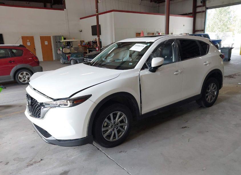 Photo 2 of 2022 Mazda Cx-5 2.5 S PREFERRED (VIN JM3KFBCM0N0587882)