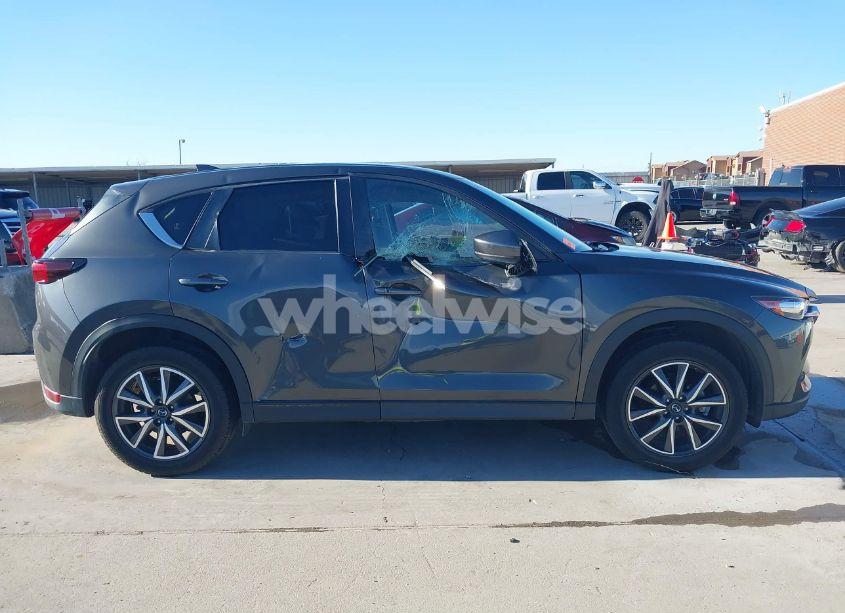 Photo 13 of 2018 Mazda Cx-5 TOURING (VIN JM3KFBCM1J0360520)