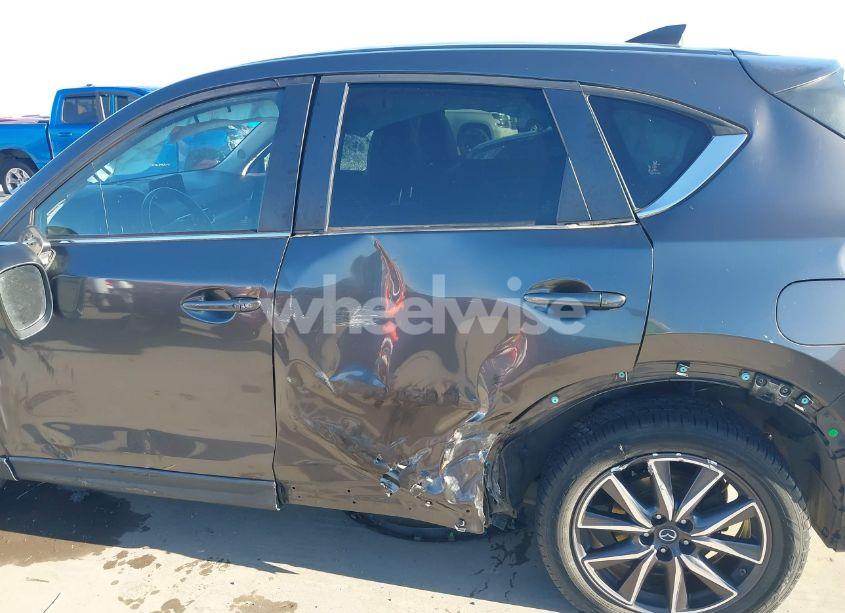 Photo 17 of 2018 Mazda Cx-5 TOURING (VIN JM3KFBCM1J0360520)