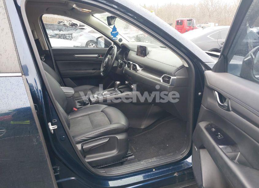 Photo 5 of 2019 Mazda Cx-5 TOURING (VIN JM3KFBCM1K0622649)