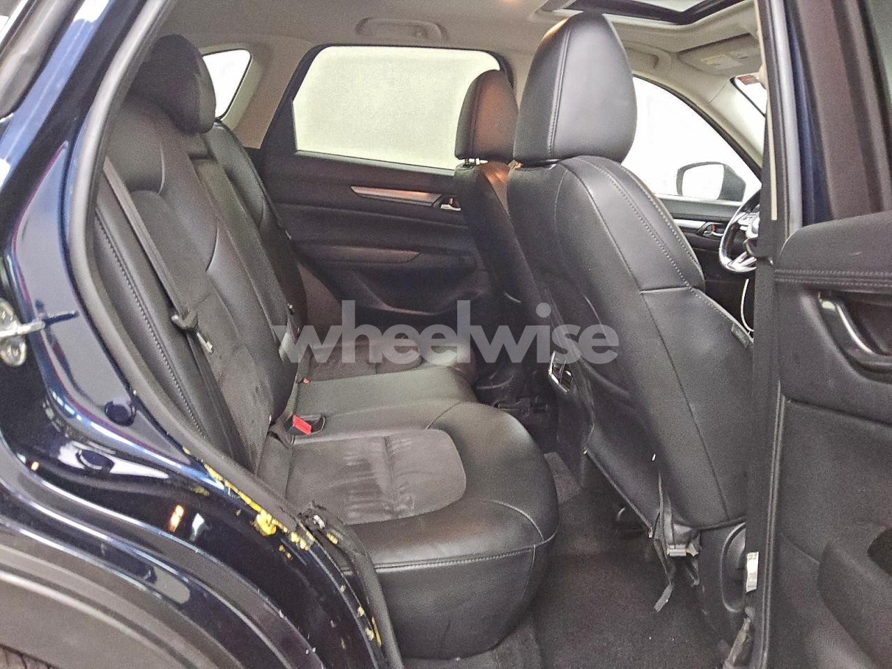 Photo 11 of 2020 MAZDA CX-5 TOURING (VIN JM3KFBCM1L0835523)