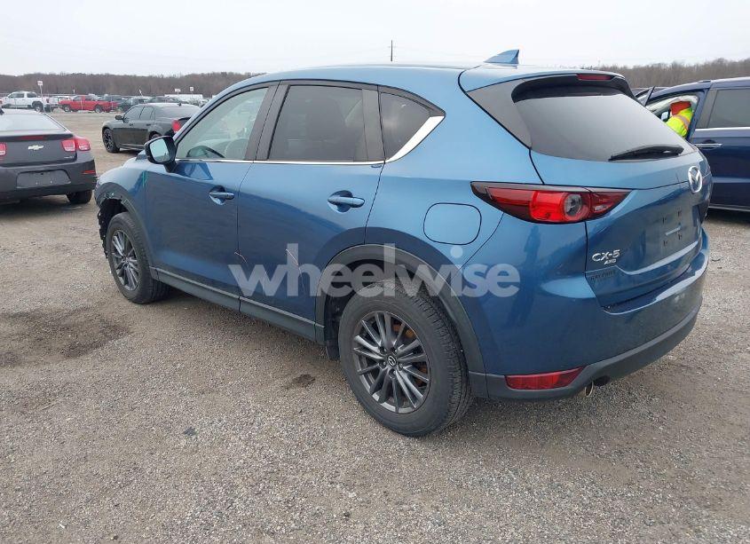 Photo 3 of 2021 Mazda Cx-5 TOURING (VIN JM3KFBCM1M1329248)