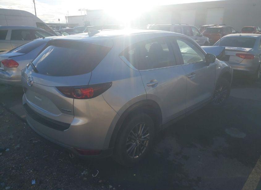 Photo 4 of 2021 Mazda Cx-5 TOURING (VIN JM3KFBCM1M1354263)
