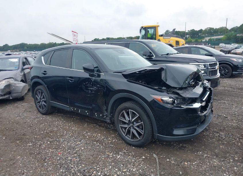 2018 Mazda Cx-5 TOURING (VIN JM3KFBCM2J0354533) main photo