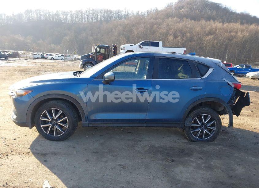 Photo 13 of 2018 Mazda Cx-5 TOURING (VIN JM3KFBCM2J0461954)