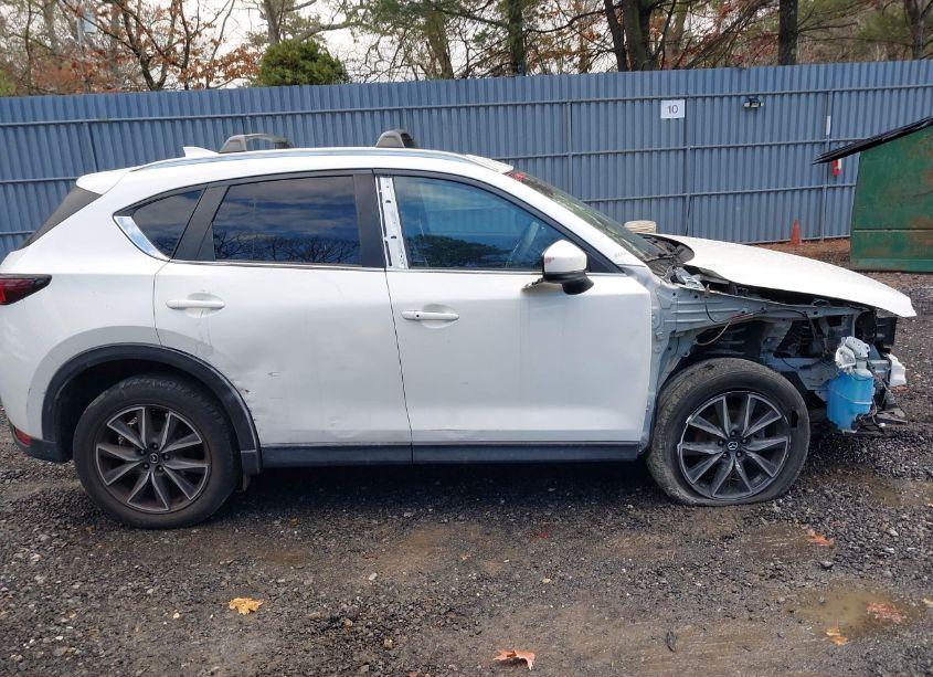 Photo 13 of 2018 Mazda Cx-5 TOURING (VIN JM3KFBCM2J0475353)