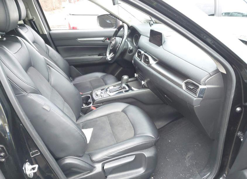 Photo 5 of 2019 Mazda Cx-5 TOURING (VIN JM3KFBCM2K0520552)