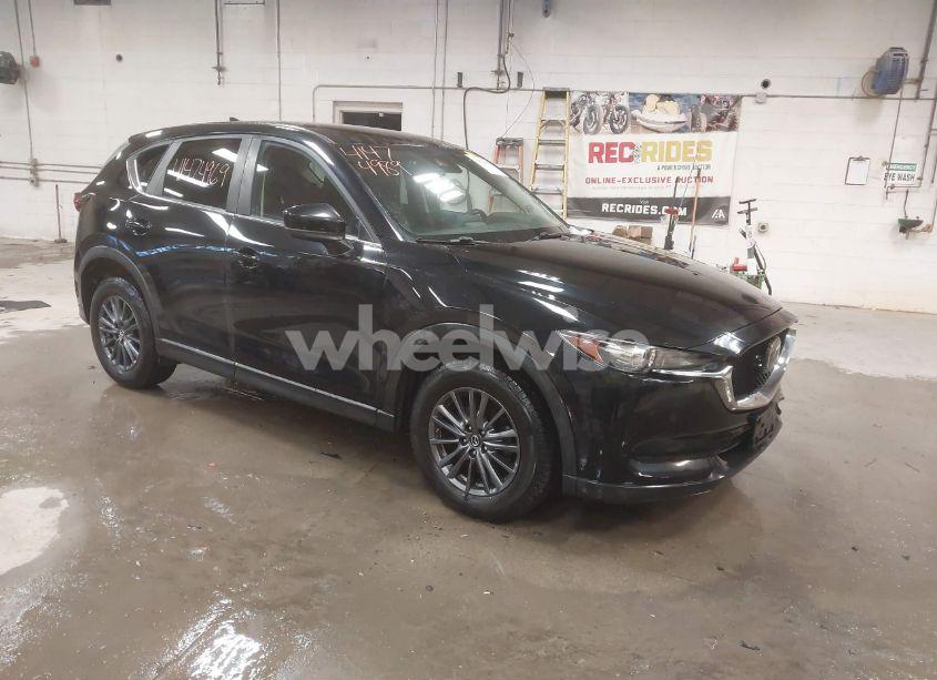 2019 Mazda Cx-5 TOURING (VIN JM3KFBCM2K0559738) main photo