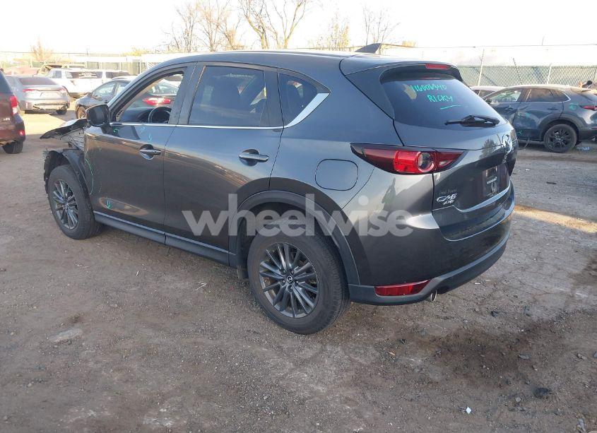 Photo 3 of 2019 Mazda Cx-5 TOURING (VIN JM3KFBCM2K0638889)