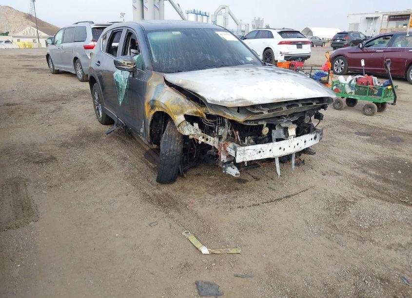 2020 Mazda Cx-5 TOURING (VIN JM3KFBCM2L0765563) main photo