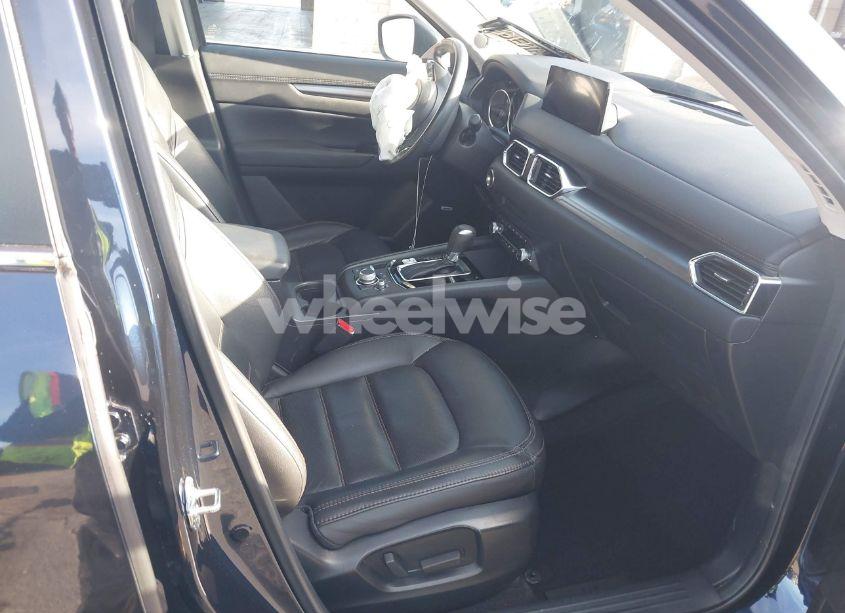 Photo 5 of 2021 Mazda Cx-5 TOURING (VIN JM3KFBCM2M1383853)