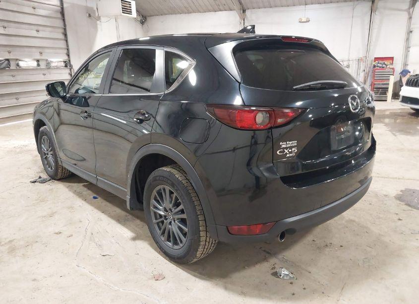 Photo 3 of 2020 Mazda Cx-5 TOURING (VIN JM3KFBCM3L0792433)