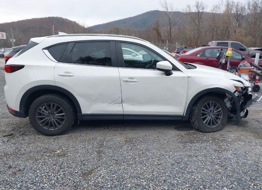 Photo 13 of 2020 Mazda Cx-5 TOURING (VIN JM3KFBCM3L0798975)