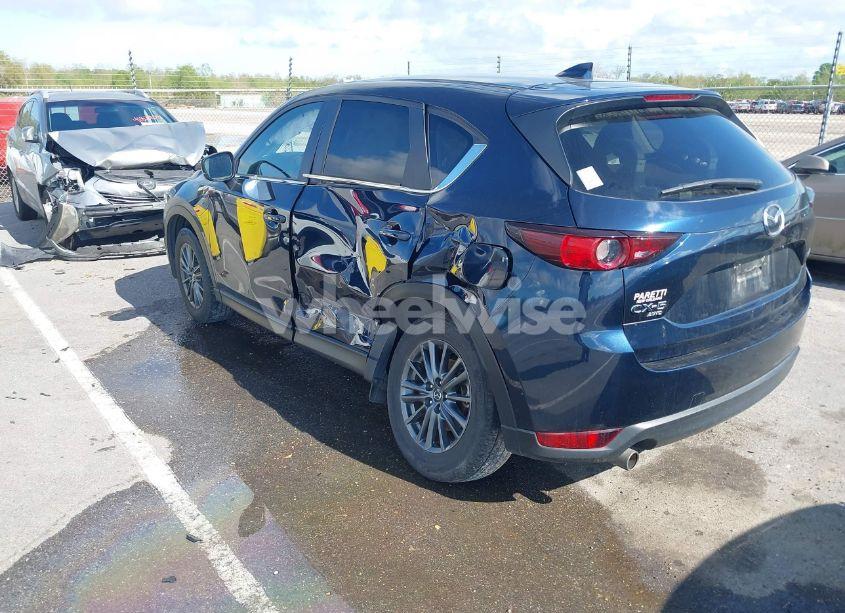 Photo 3 of 2021 Mazda Cx-5 TOURING (VIN JM3KFBCM3M0500975)