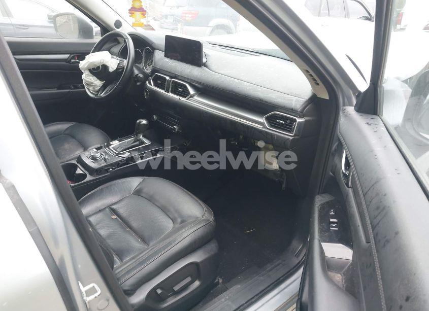 Photo 5 of 2021 Mazda Cx-5 TOURING (VIN JM3KFBCM3M1314881)