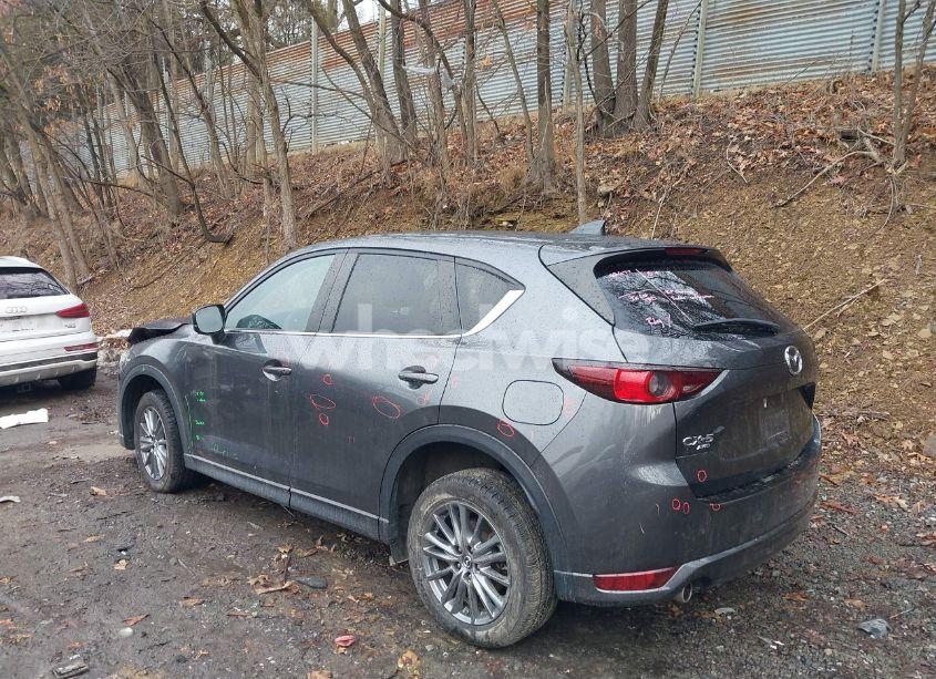 Photo 3 of 2021 Mazda Cx-5 TOURING (VIN JM3KFBCM4M0418060)