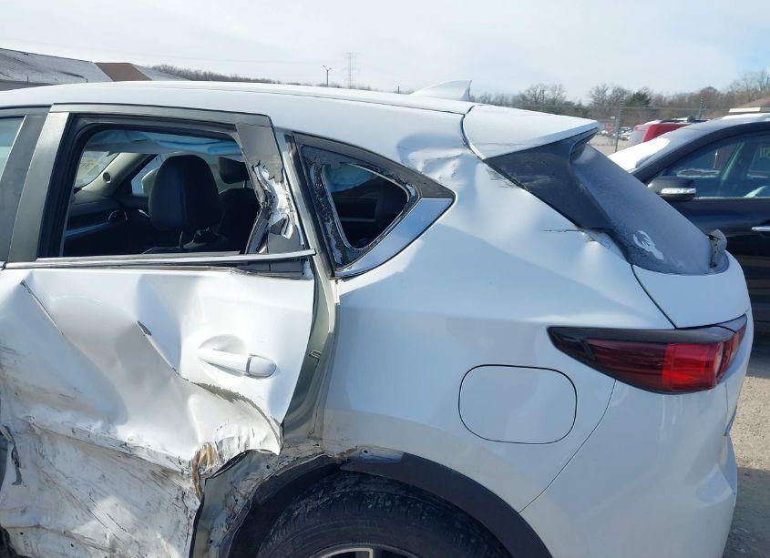 Photo 17 of 2018 Mazda Cx-5 TOURING (VIN JM3KFBCM5J0419035)