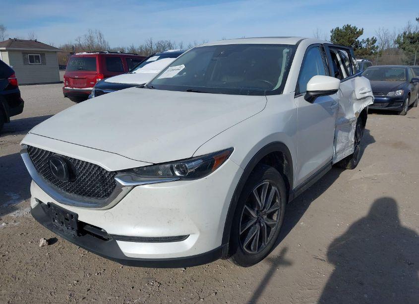 Photo 2 of 2018 Mazda Cx-5 TOURING (VIN JM3KFBCM5J0419035)