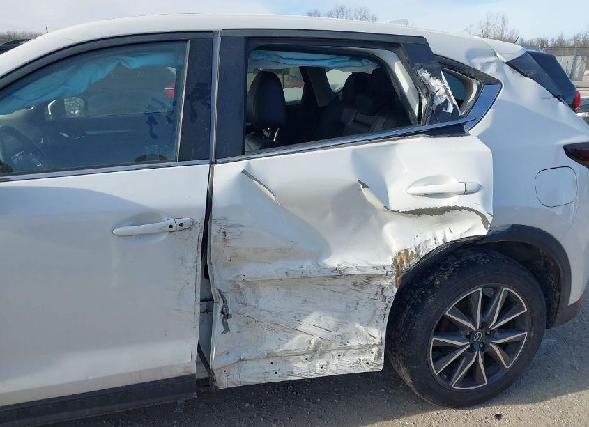 Photo 6 of 2018 Mazda Cx-5 TOURING (VIN JM3KFBCM5J0419035)