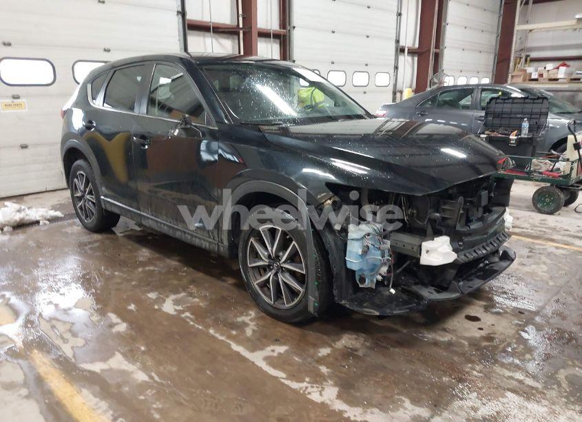 2018 Mazda Cx-5 TOURING (VIN JM3KFBCM5J0458644) main photo