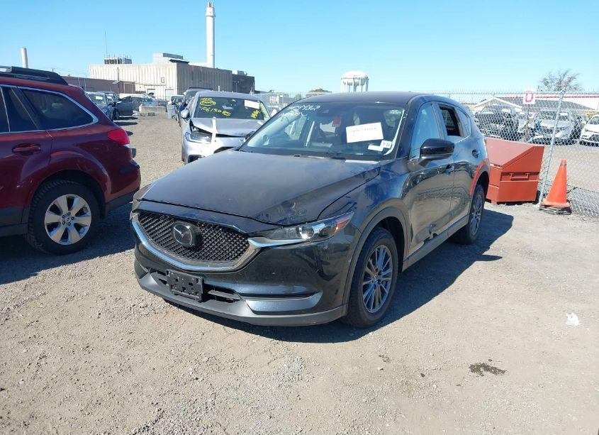 Photo 2 of 2020 Mazda Cx-5 TOURING (VIN JM3KFBCM5L0847416)