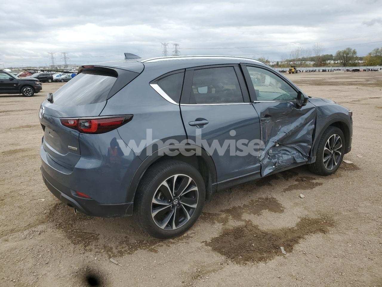 Photo 3 of 2023 MAZDA CX-5 PREFERRED N/A (VIN JM3KFBCM5P0201847)