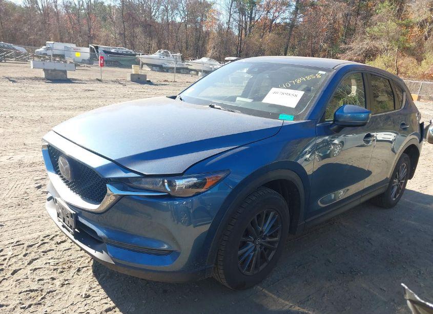 Photo 2 of 2019 Mazda Cx-5 TOURING (VIN JM3KFBCM6K0609203)