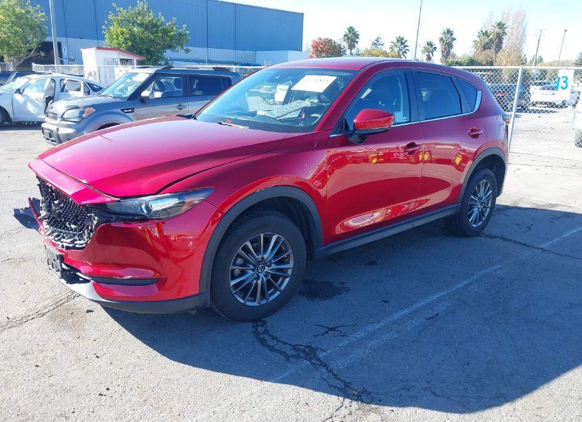 Photo 2 of 2020 Mazda Cx-5 TOURING (VIN JM3KFBCM6L0802808)