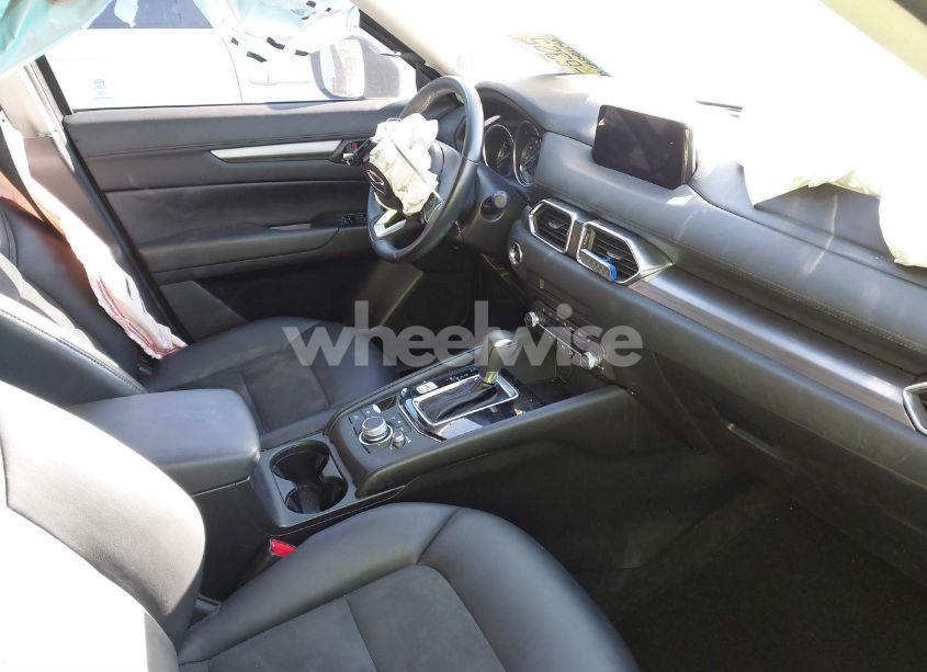 Photo 5 of 2020 Mazda Cx-5 TOURING (VIN JM3KFBCM6L0843651)