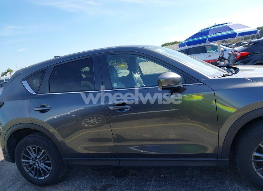 Photo 13 of 2020 Mazda Cx-5 TOURING (VIN JM3KFBCM6L0843729)