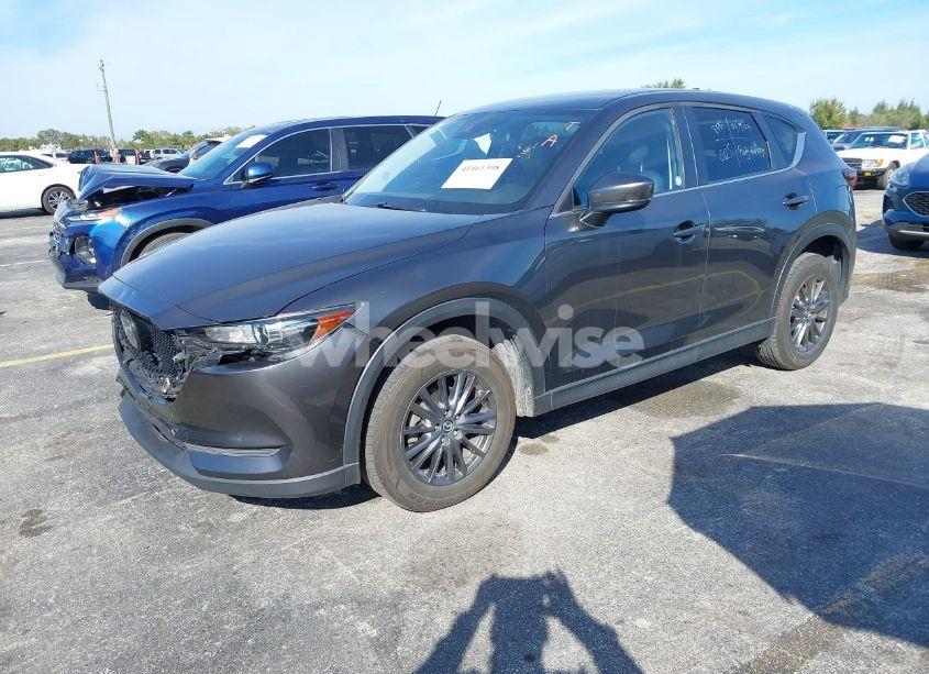 Photo 2 of 2020 Mazda Cx-5 TOURING (VIN JM3KFBCM6L0843729)