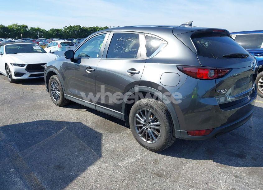 Photo 3 of 2020 Mazda Cx-5 TOURING (VIN JM3KFBCM6L0843729)
