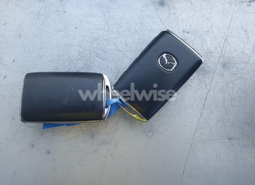 Photo 11 of 2021 Mazda Cx-5 TOURING (VIN JM3KFBCM6M1371138)