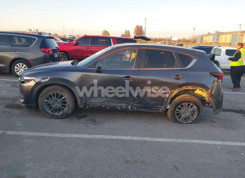 Photo 15 of 2021 Mazda Cx-5 TOURING (VIN JM3KFBCM6M1371138)