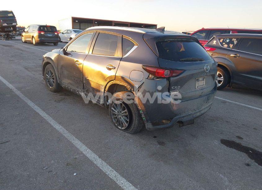 Photo 3 of 2021 Mazda Cx-5 TOURING (VIN JM3KFBCM6M1371138)