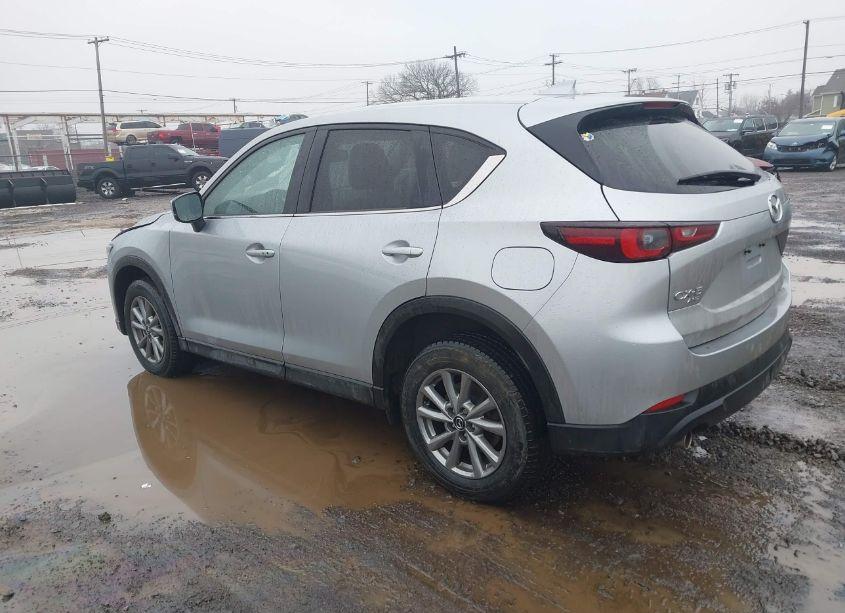 Photo 3 of 2022 Mazda Cx-5 2.5 S PREFERRED (VIN JM3KFBCM6N0561738)