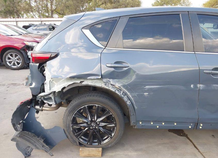 Photo 18 of 2022 Mazda Cx-5 2.5 S CARBON EDITION (VIN JM3KFBCM6N1522836)