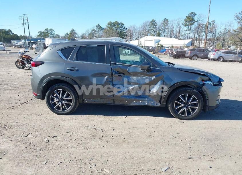 Photo 13 of 2018 Mazda Cx-5 TOURING (VIN JM3KFBCM7J0357881)