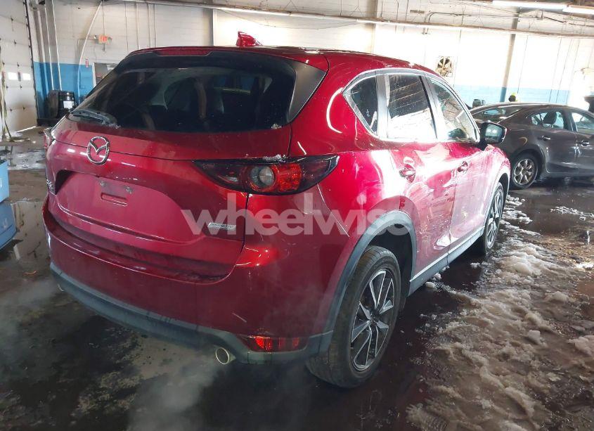 Photo 4 of 2018 Mazda Cx-5 TOURING (VIN JM3KFBCM7J0430425)