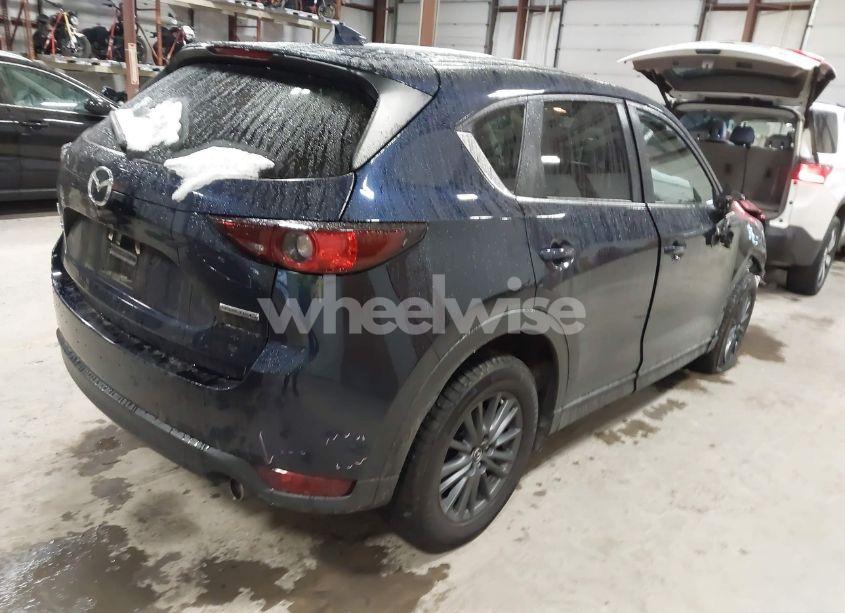 Photo 4 of 2020 Mazda Cx-5 TOURING (VIN JM3KFBCM7L1752589)