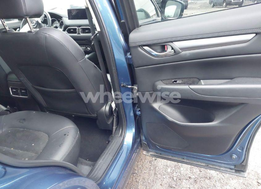 Photo 8 of 2021 Mazda Cx-5 TOURING (VIN JM3KFBCM7M0369503)