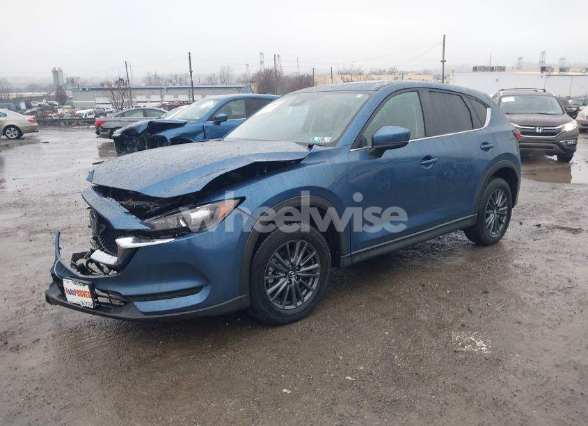 Photo 2 of 2021 Mazda Cx-5 TOURING (VIN JM3KFBCM7M0455636)