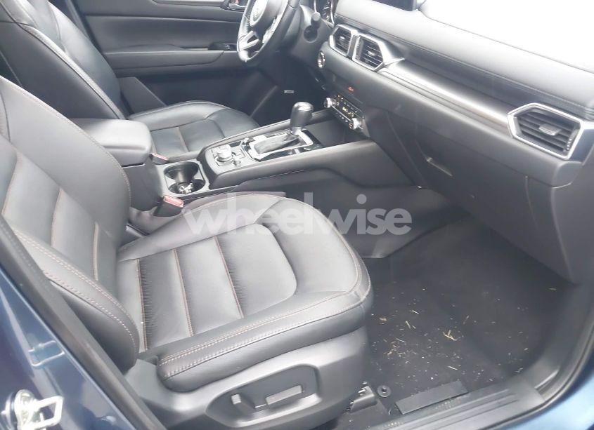 Photo 5 of 2021 Mazda Cx-5 TOURING (VIN JM3KFBCM7M0455636)